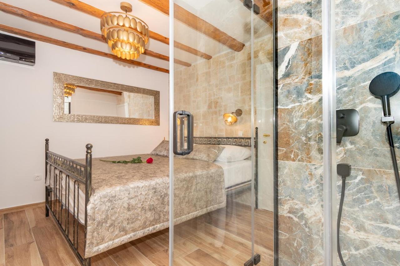 Ivka Makarska - Modern And Luxurious Oldtown Apartament Exterior photo